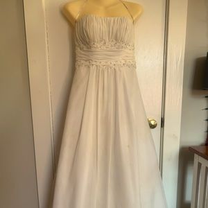 Used wedding dress